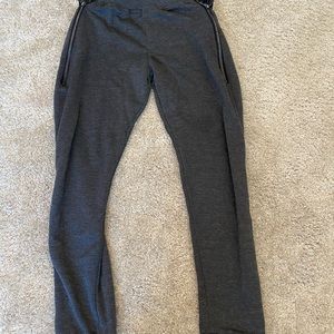 Retro district sweat pants joggers Nike adidas new balance Yeezy